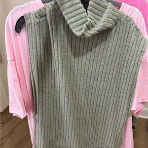 SHEIN Ribbed Sleeveless Cowl Neck Sweater Vest in Sage Green